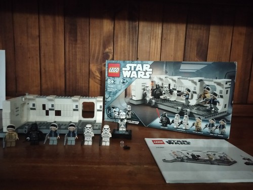 Lego star wars 75387 boarding - star,
